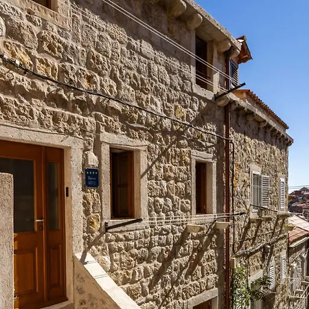 Апартаменты Old Town Olive Luxury For 2